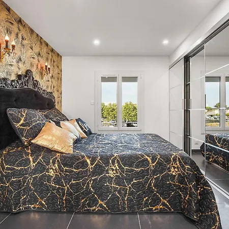 Apartment Village Naturiste R4n - Le Frenchk-iss Port Nature Agde