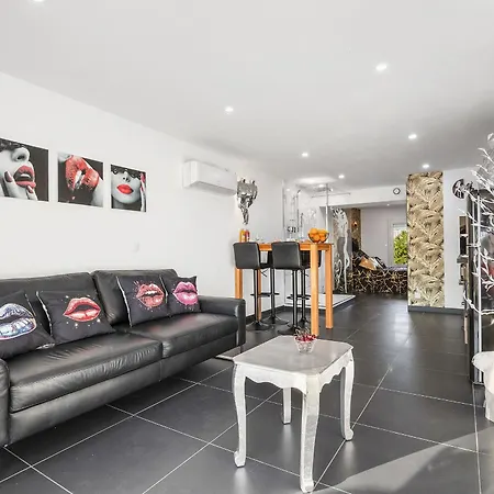 Village Naturiste R4n - Le Frenchk-iss Port Nature Apartment Agde