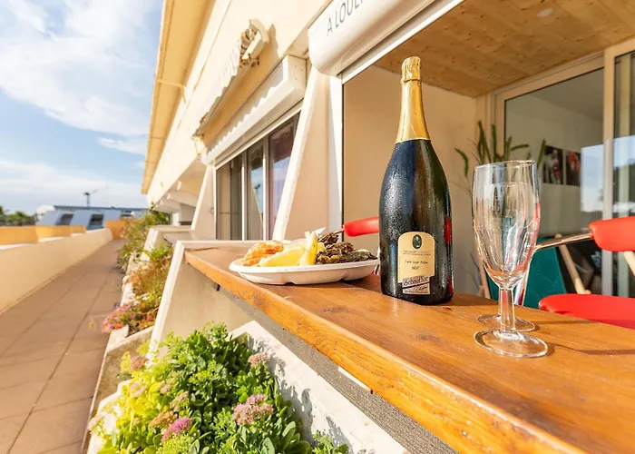 Frenchk-Iss Port Nature 5 Coeur Festif Village Naturiste