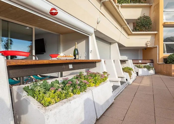 Frenchk-Iss Port Nature 5 Coeur Festif Village Naturiste Appartement Agde